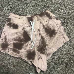 Lululemon tie dye shorts